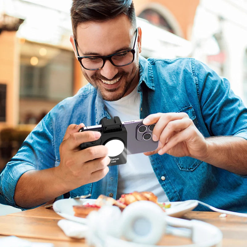 Ulanzi CG-02 Smartphone Camera Grip Bluetooth with Fill Light 3282A