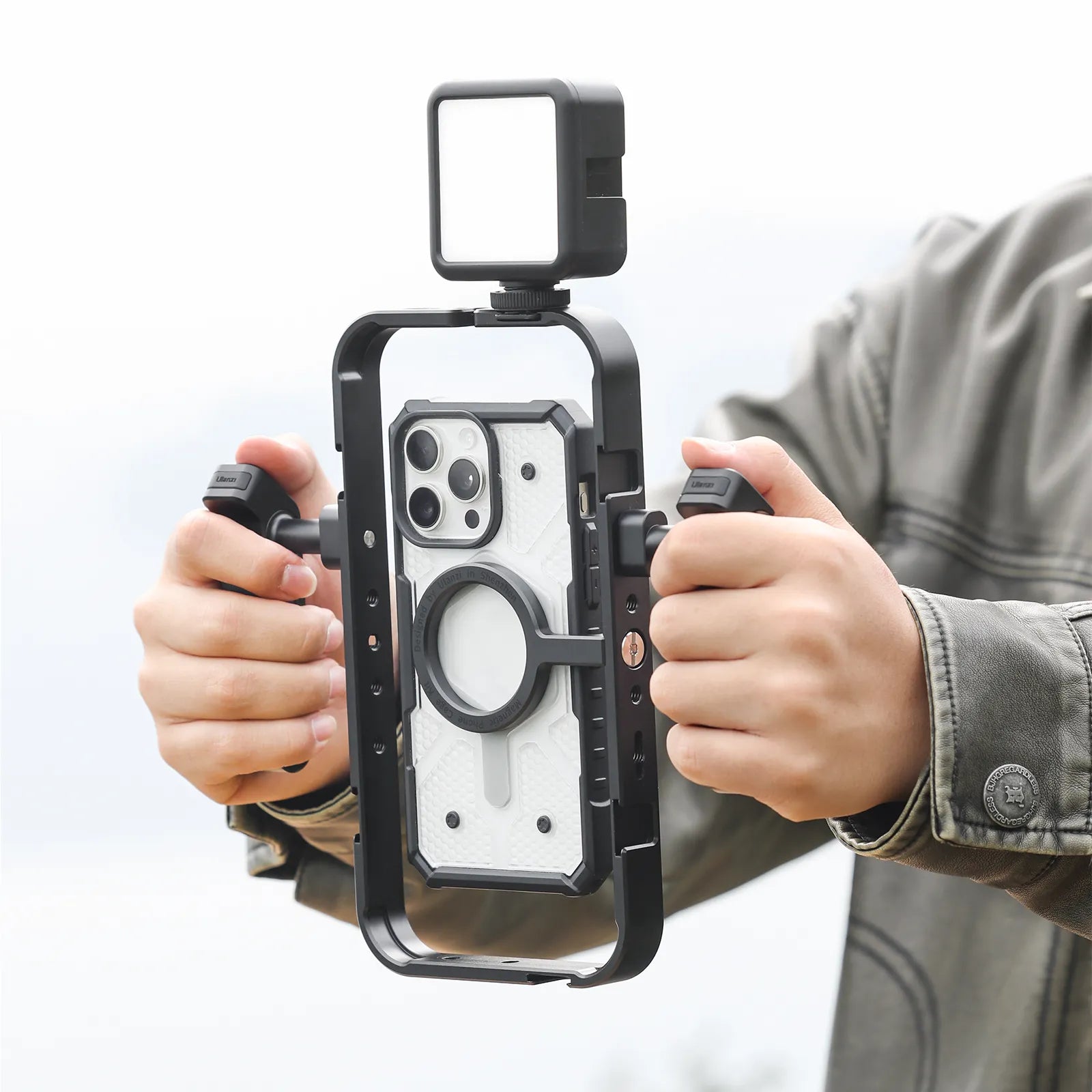 Ulanzi MG-001 Magnetic Phone Cage C001
